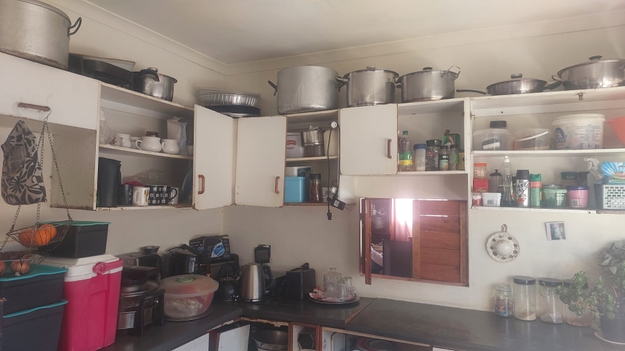 3 Bedroom Property for Sale in Peerless Park West Western Cape